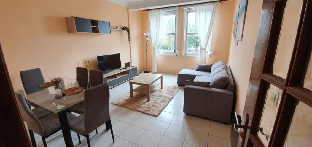 Piso Centrico - Desayuno De Bienvenida Apartment Ferrol Bagian luar foto