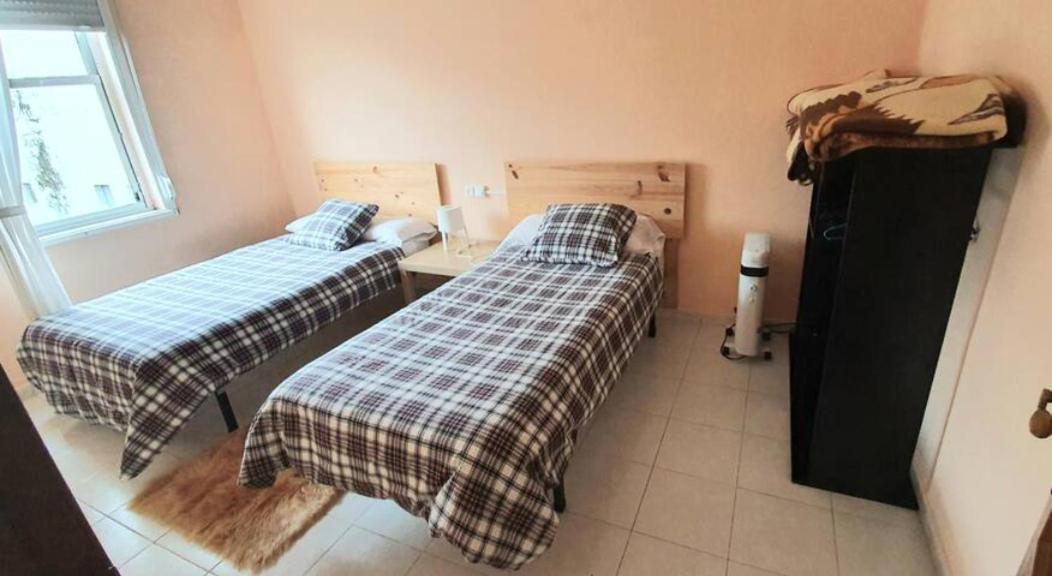 Piso Centrico - Desayuno De Bienvenida Apartment Ferrol Bagian luar foto